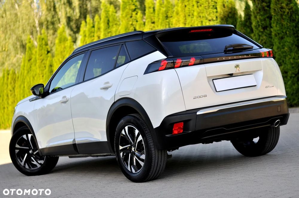 Peugeot 2008 1.5 BlueHDi GT Line S&S EAT8 - 9