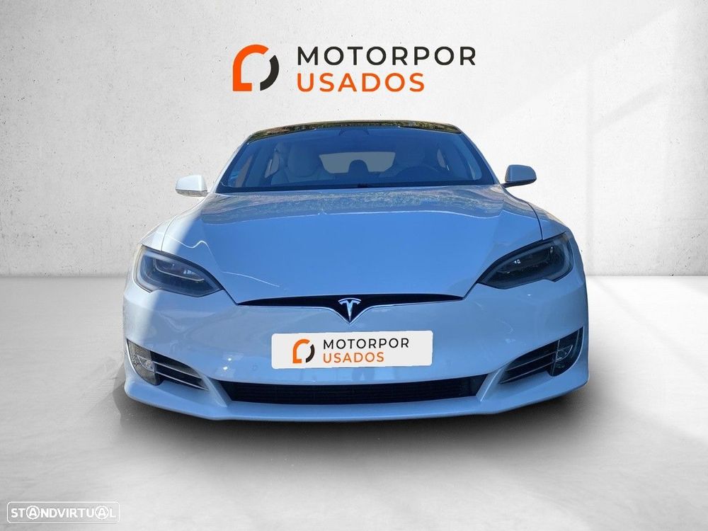 Tesla Model S - 2