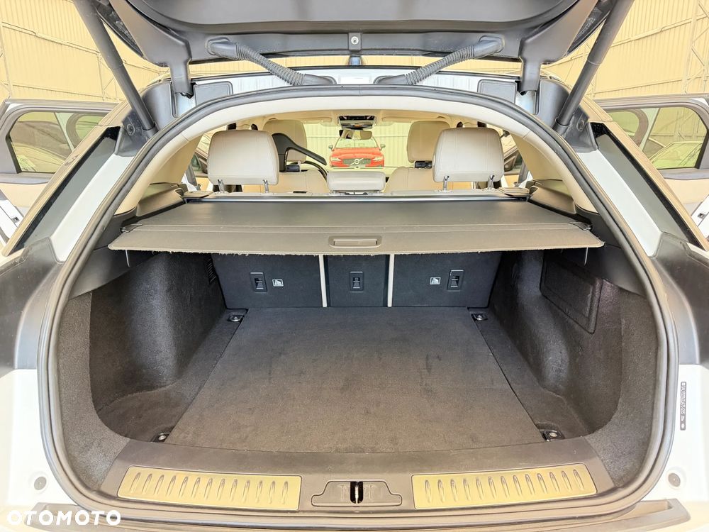 Land Rover Range Rover Velar 3.0 R-Dynamic HSE - 15