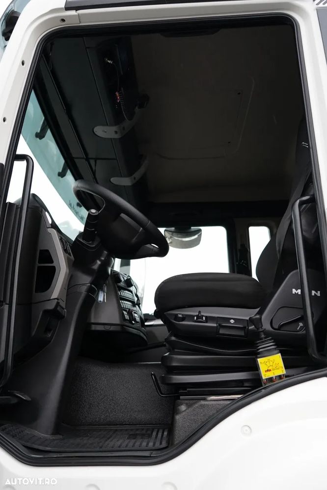MAN TGS 41.460 / 8X8 / ​​​​BASCULĂ SPATE / KH KIPPER / MANUALĂ / NAVI / EURO 6 - 28