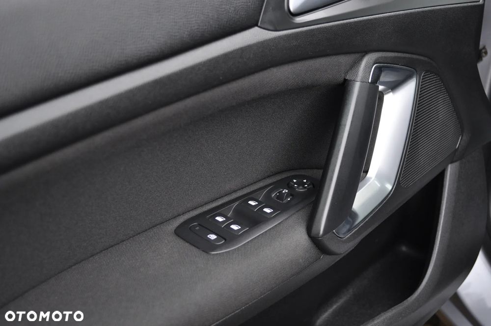 Peugeot 308 BlueHDi 130 Stop & Start Active Business-Paket - 10