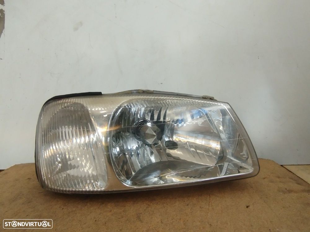 Farol/ Otica Dianteiro Dto Hyundai Accent Ii (Lc) - 1