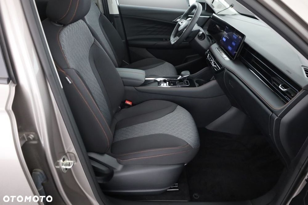 MG HS 1.5T HEV+ Excite - 20