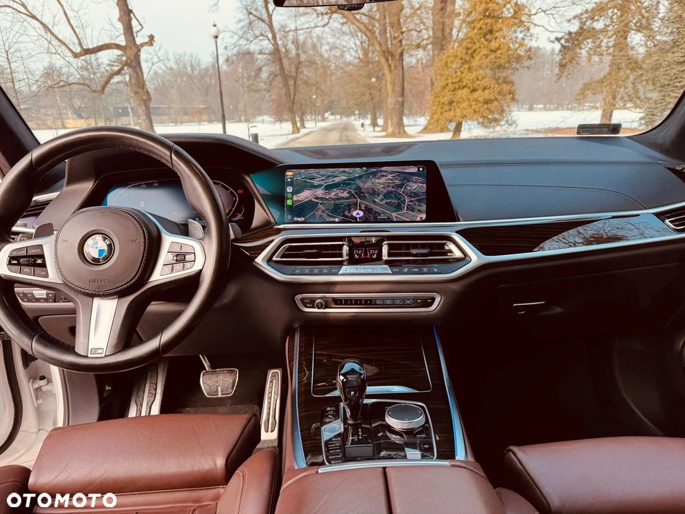 BMW X7 xDrive40i - 9