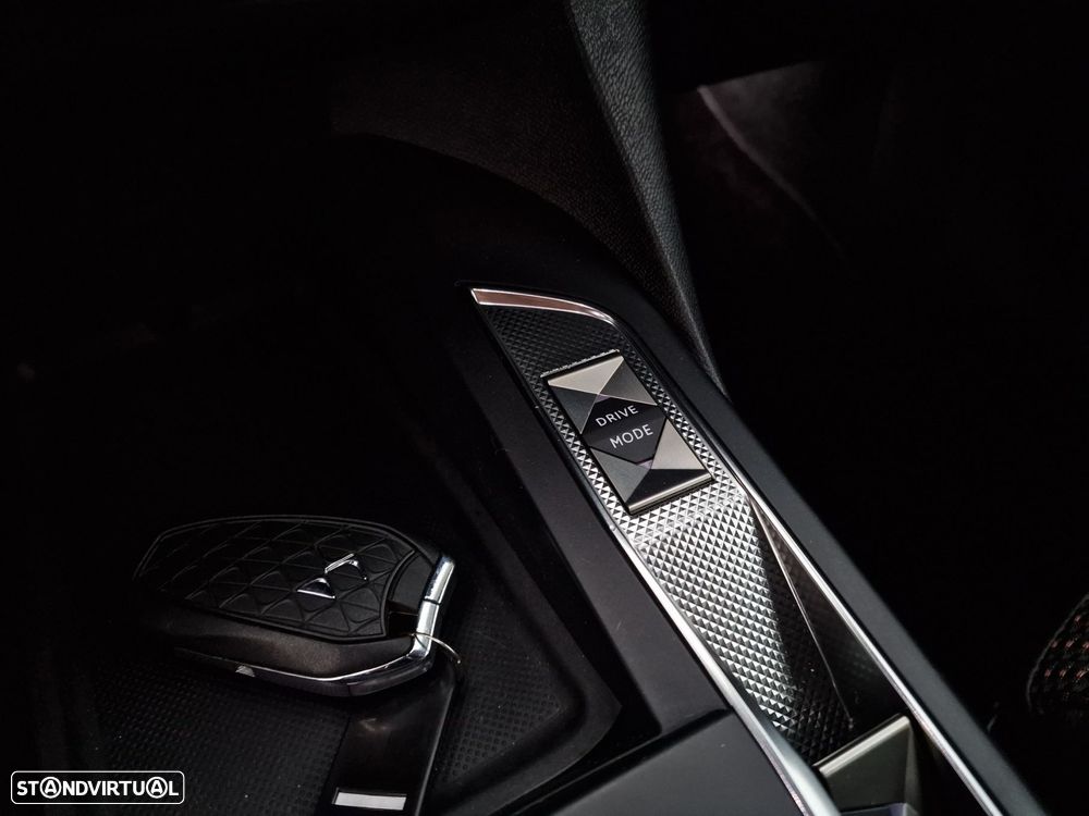 DS DS3 Crossback 1.2 PureTech Performance Line EAT8 - 25