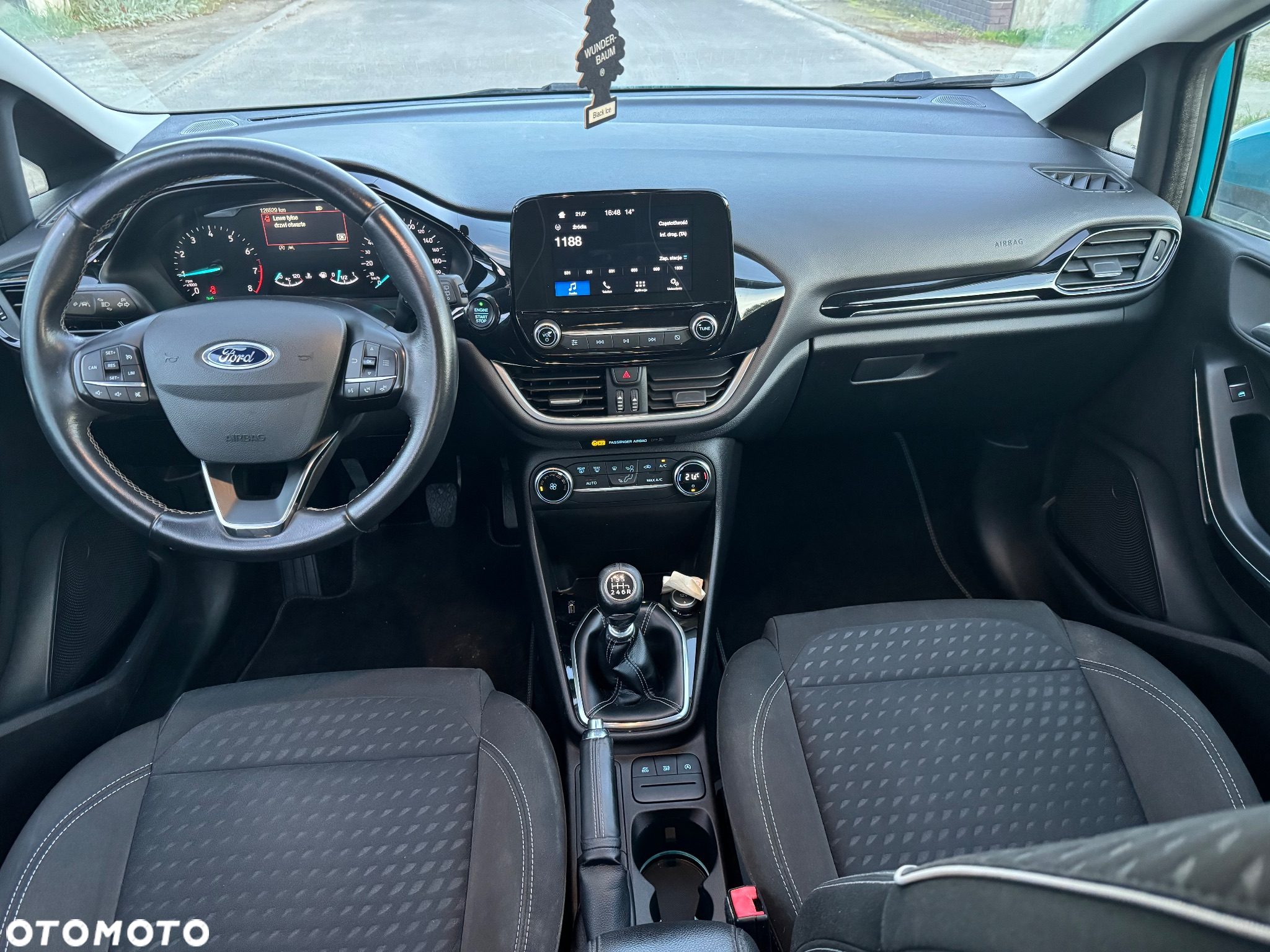 Ford Fiesta 1.0 EcoBoost S&S ST-LINE X - 9