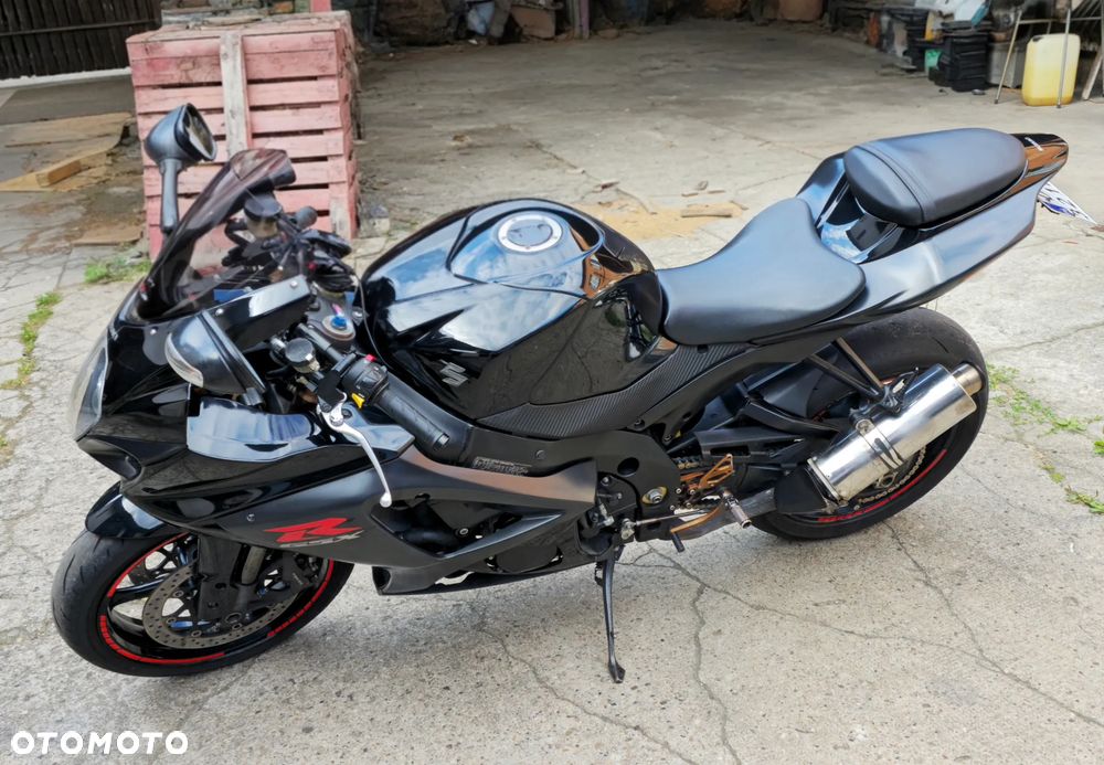 Suzuki GSX-R - 3