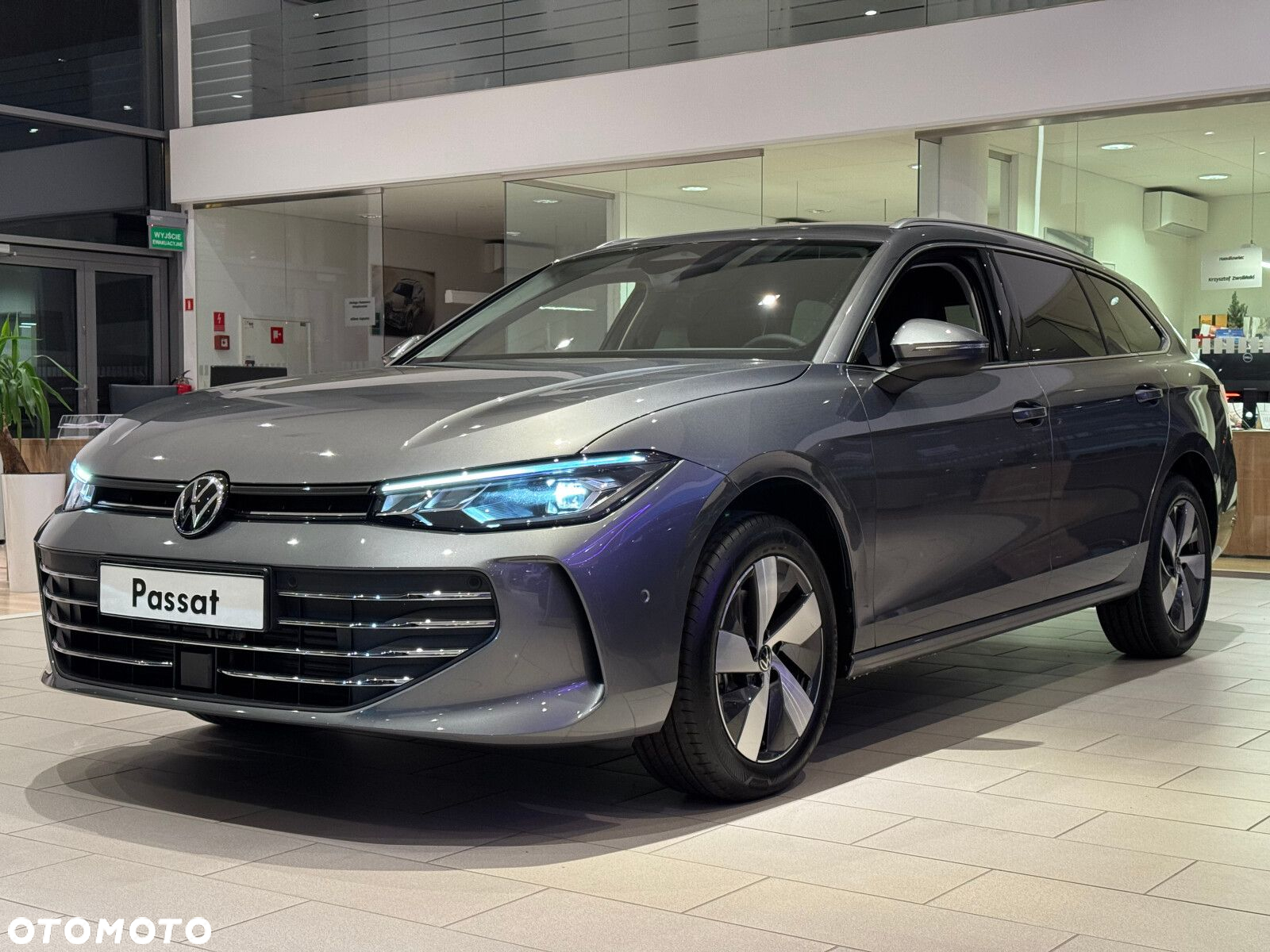 Volkswagen Passat - 3