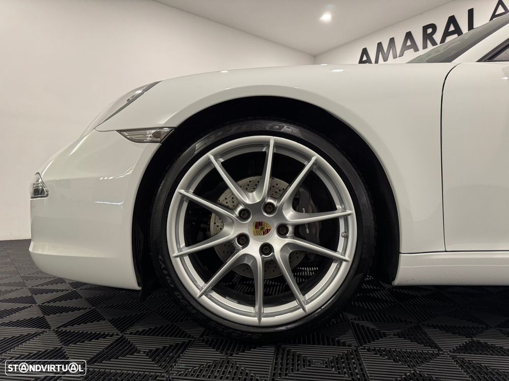 Porsche 911 (991) Carrera 2 - 11