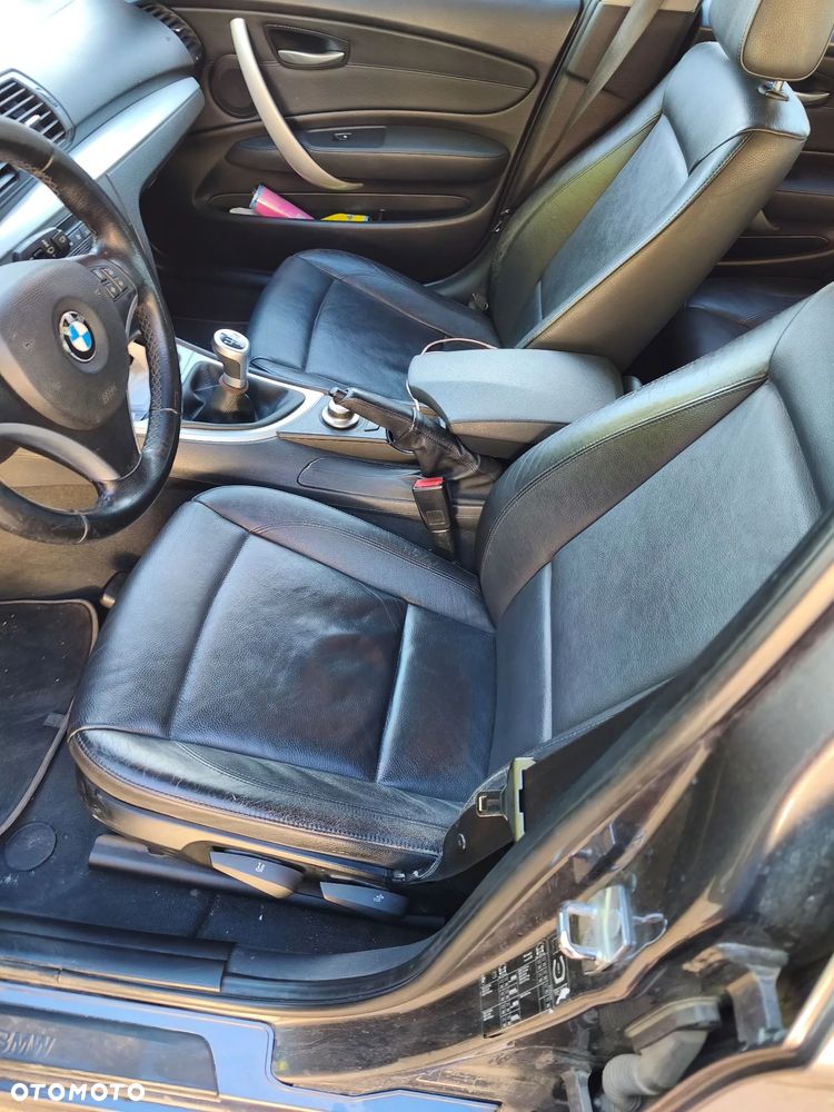 BMW Seria 1 118d - 11