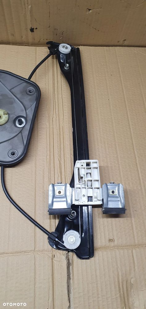 Mechanizm podnośnik szyby prawy przód Skoda Roomster 5J7837402A - 2