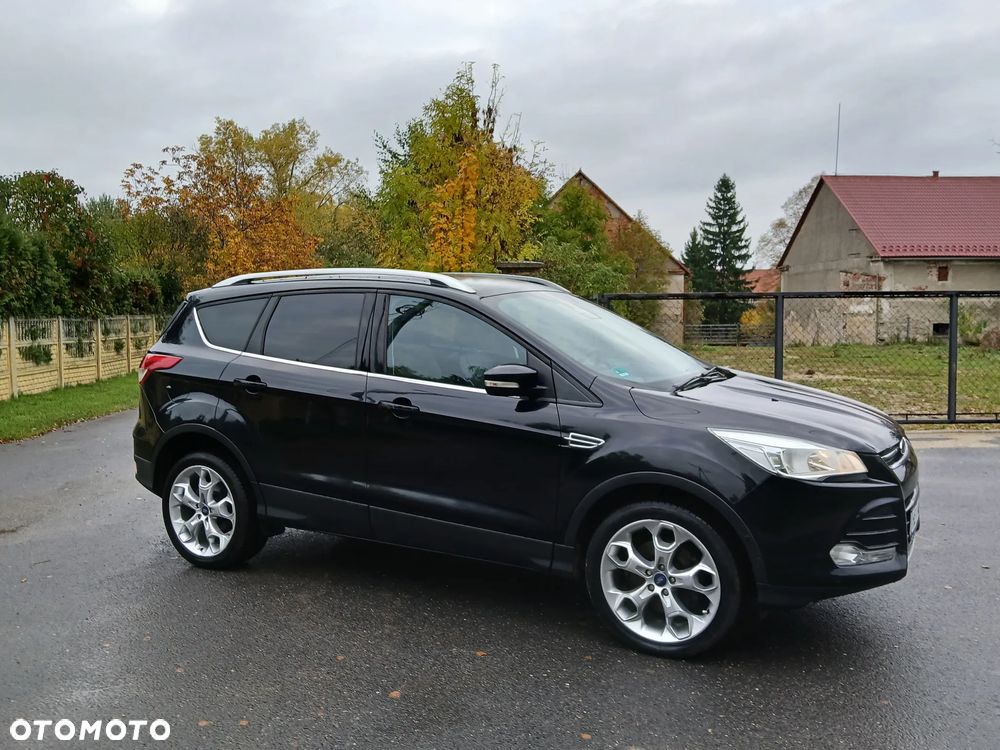 Ford Kuga 2.0 TDCi 4x4 Titanium - 4