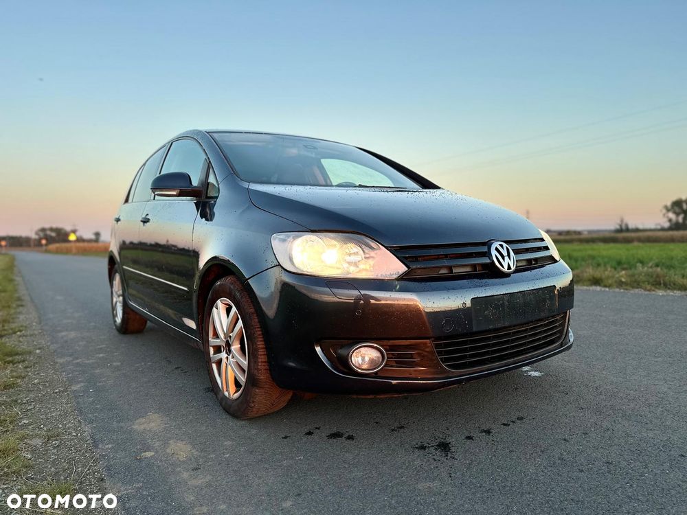 Volkswagen Golf Plus 2012 photo 2