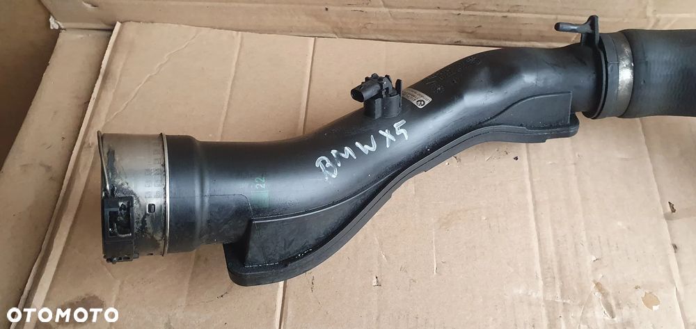 Przewód rura wąż intercoolera BMW X5 E70 Lift 3.0D 4737106 7809834 - 2