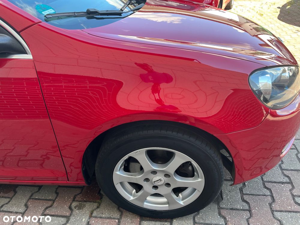 Volkswagen Golf - 8