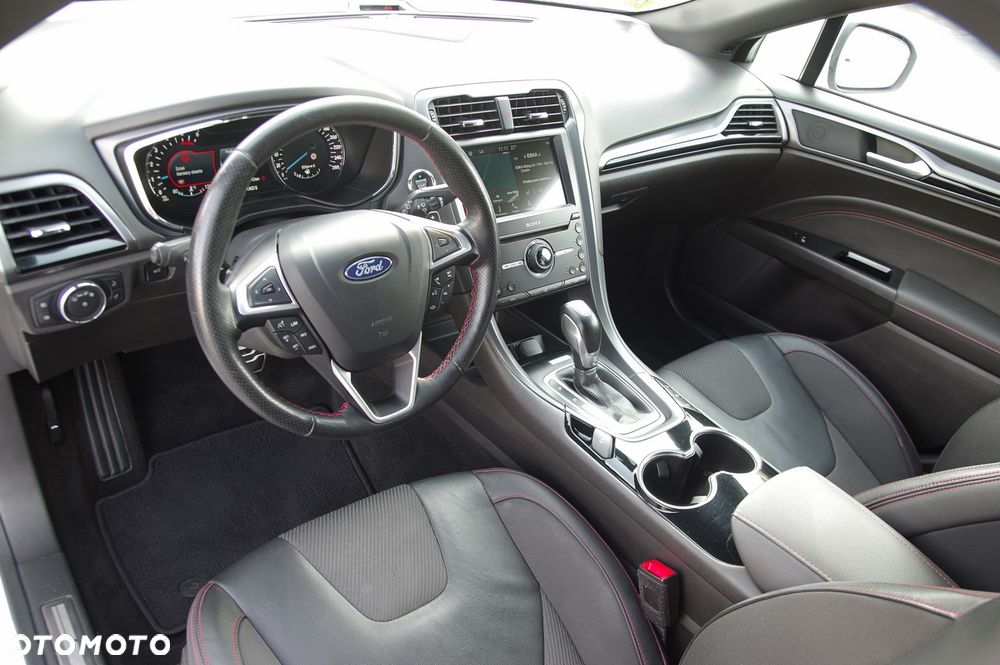 Ford Mondeo 2.0 TDCi Bi-Turbo ST-Line X PowerShift - 5