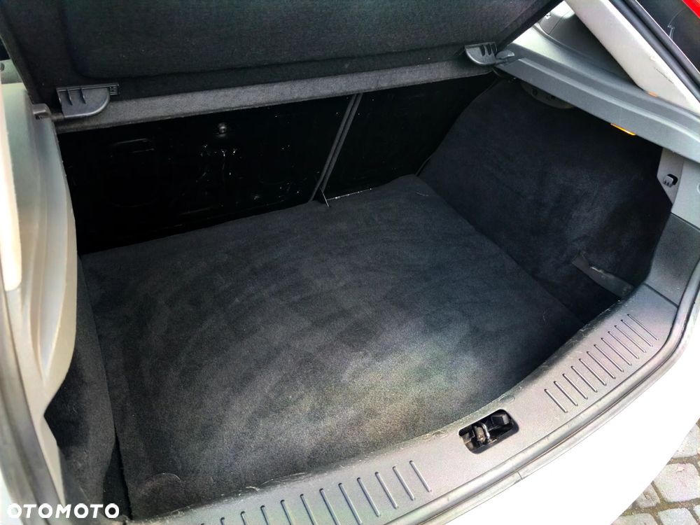 Ford Focus 1.4 16V Style+ - 39