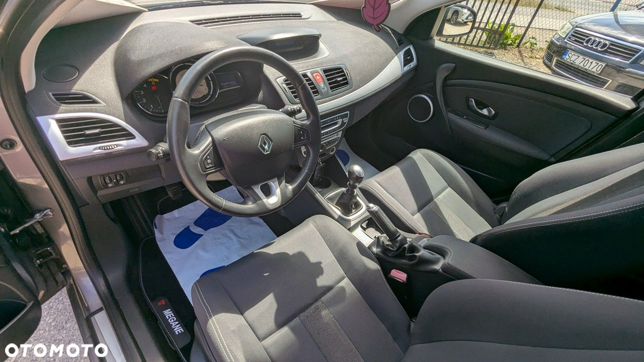 Renault Megane - 12