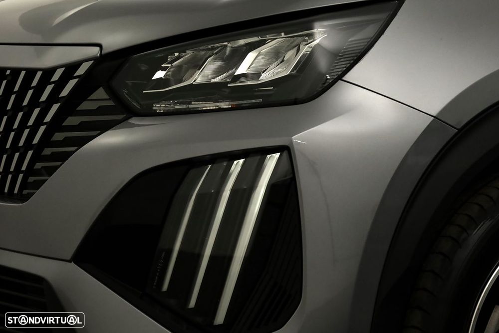 Peugeot 2008 1.2 PureTech Allure - 6
