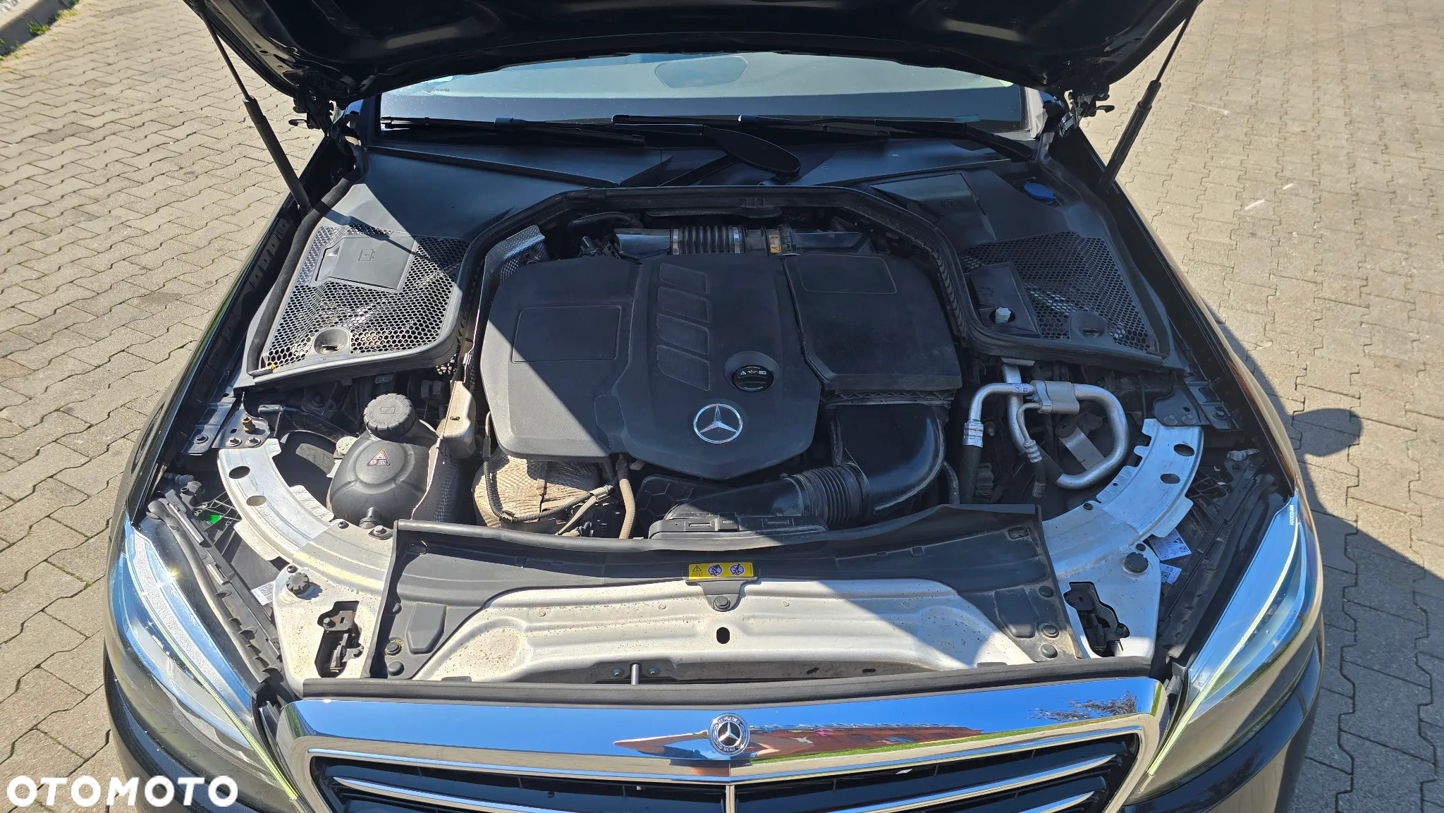 Mercedes-Benz Klasa C 220 d 4MATIC 9G-TRONIC - 28