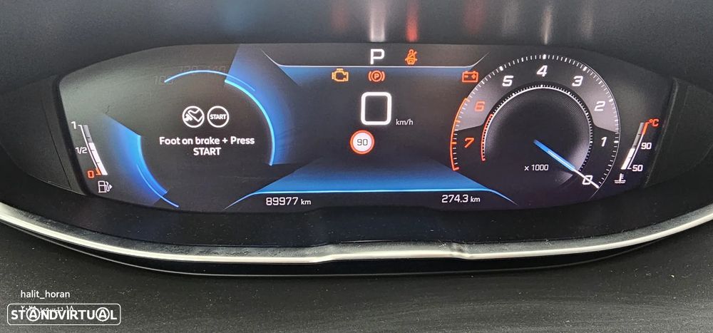 Peugeot 5008 PureTech 130 EAT8 Stop & Start Allure Pack - 1