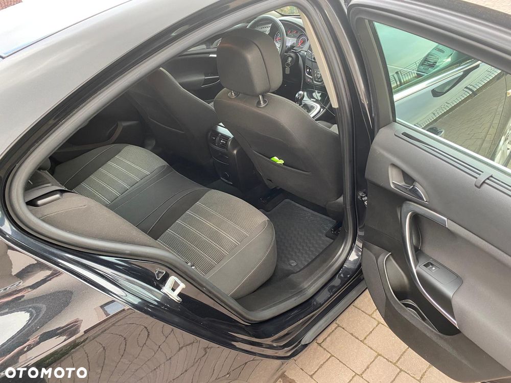 Opel Insignia - 9