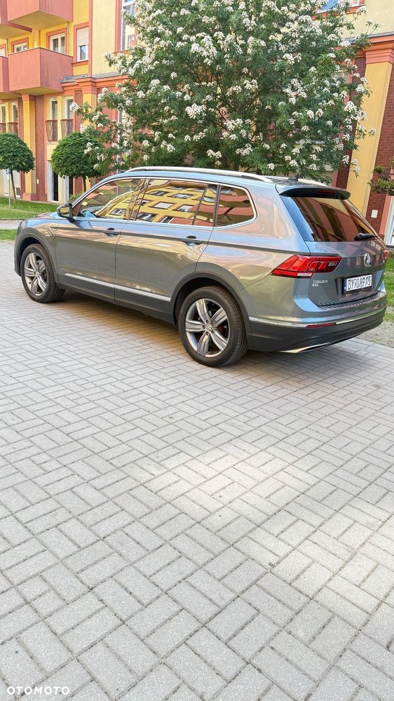 Volkswagen Tiguan Allspace - 4