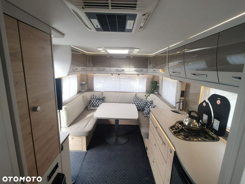 Dethleffs Nomad 730 FKR dla 8 osób! - 13