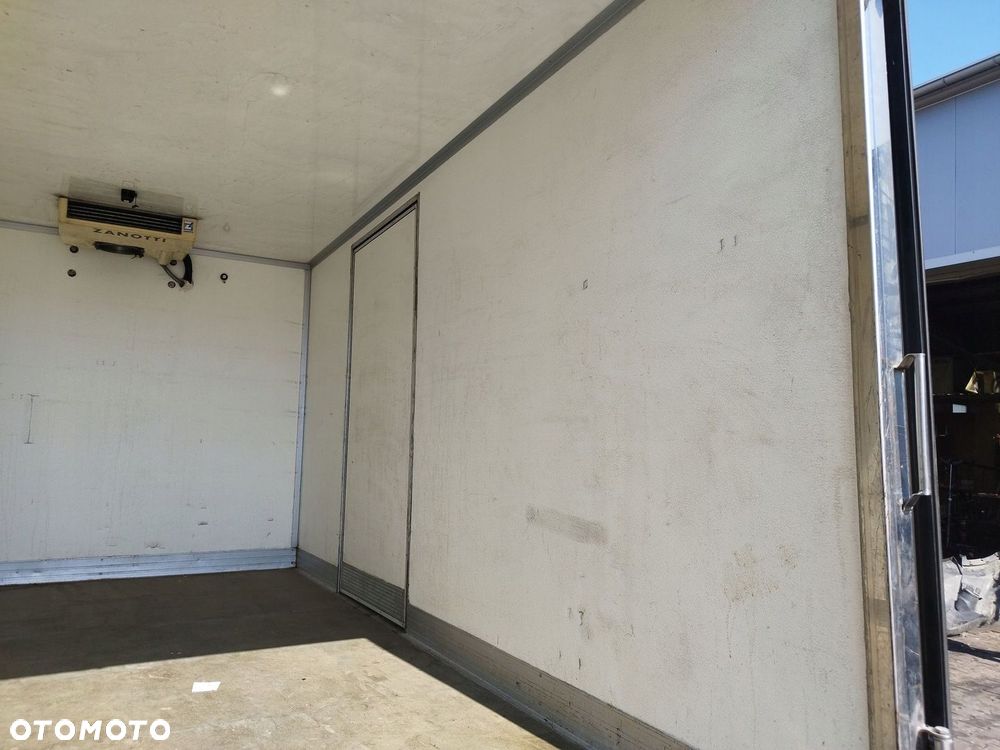 KONTENER IZOTERMA CHŁODNIA AGREGAT ZANOTTI S20 387CM X 203CM X 220CM - 10