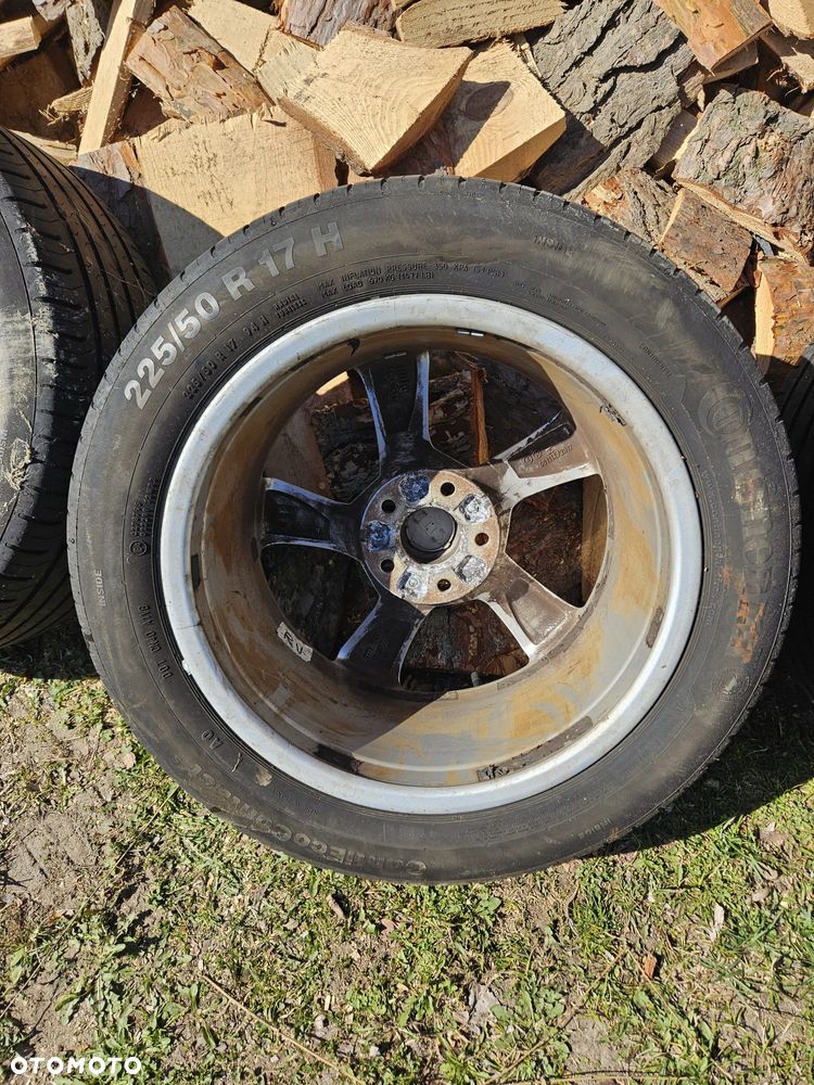 Alufelgi 5x112 R17 z oponami letnimi 225/50 otwór 66,6 - 11
