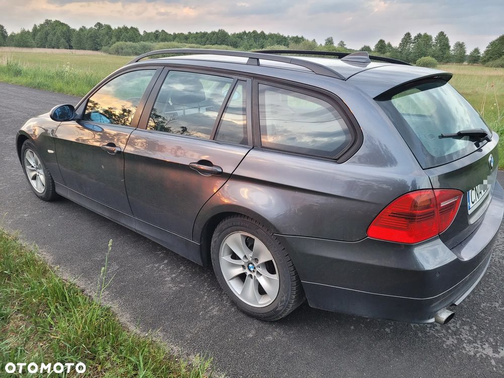 BMW Seria 3 - 4
