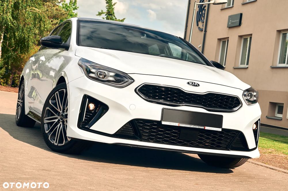 Kia ProCeed 1.5 T-GDI DCT7 OPF GT LINE - 17