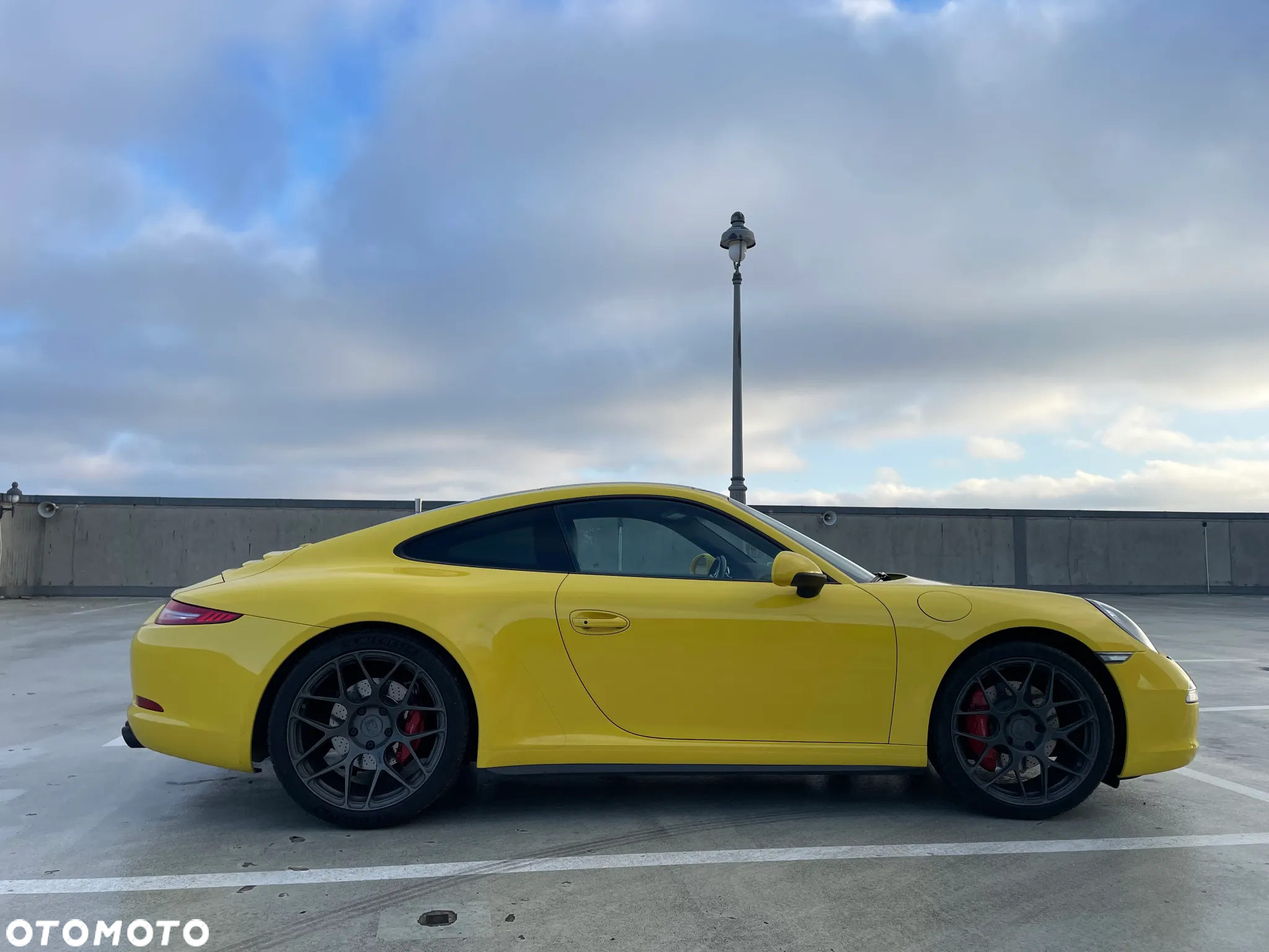Porsche 911 Carrera 4S PDK - 9