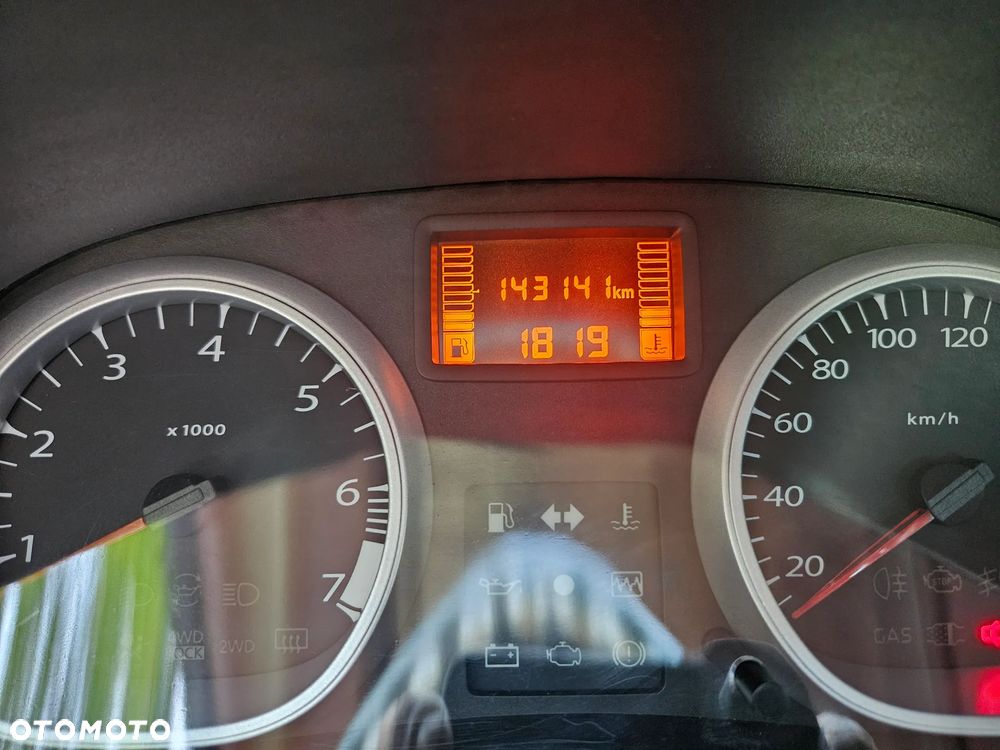 Dacia Duster 1.6 16V 105 4x2 Prestige - 5