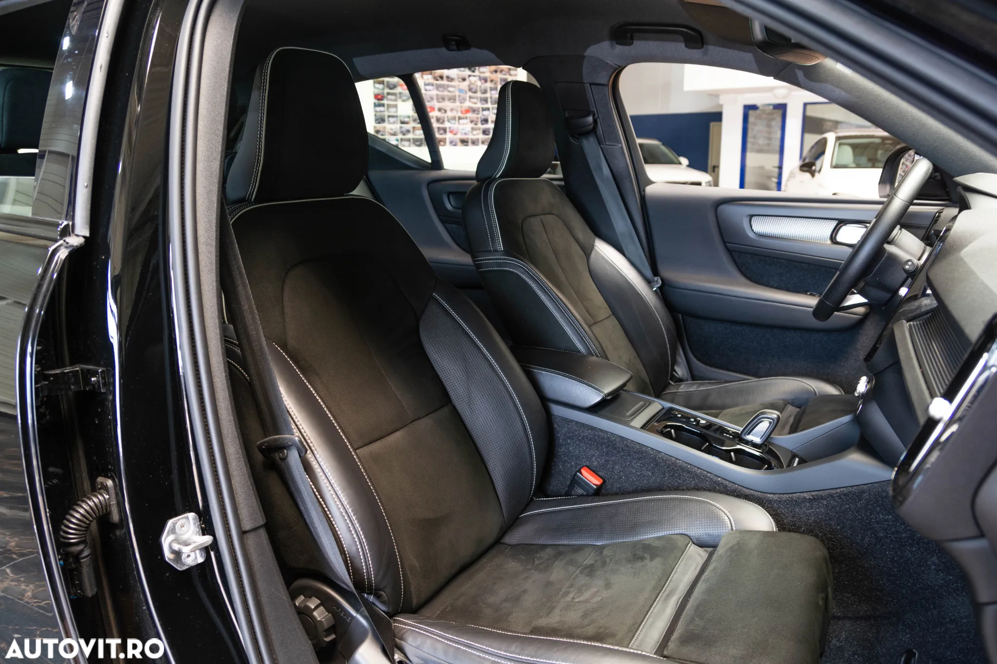 Volvo XC 40 D3 R-Design - 8