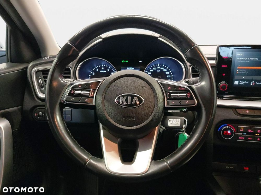 Kia Ceed 1.5 T-GDI M DCT - 18