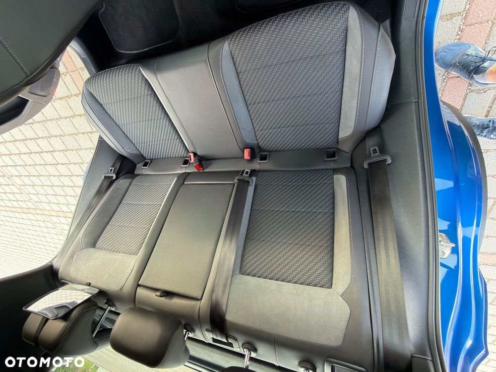 Volkswagen T-Roc 1.5 TSI R-Line DSG - 26