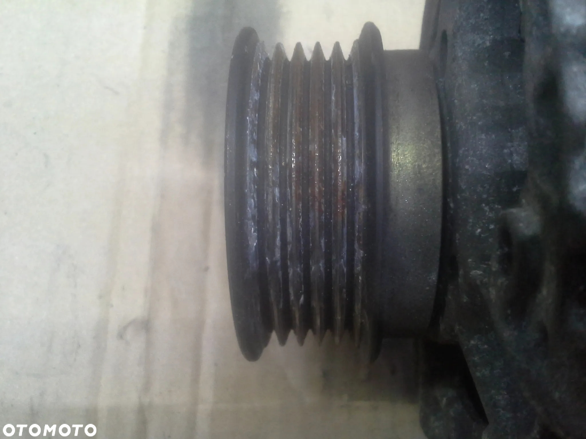 Fiat Stilo 1.6 alternator Bosch 0124325058 90A - 4