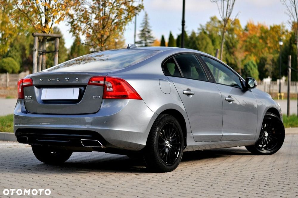 Volvo S60 D3 Drive-E Momentum - 5
