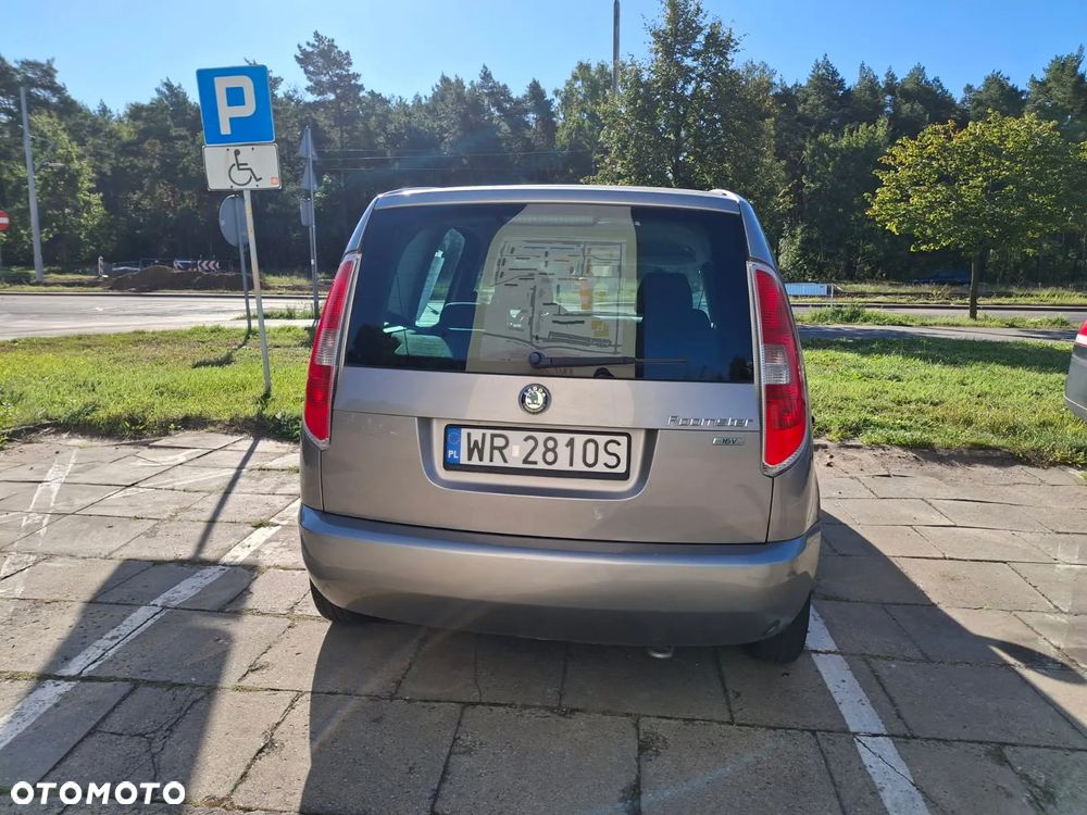 Skoda Roomster 1.4 16V - 4