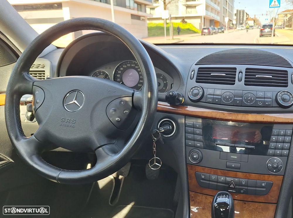 Mercedes-Benz E 220 CDI Elegance - 10