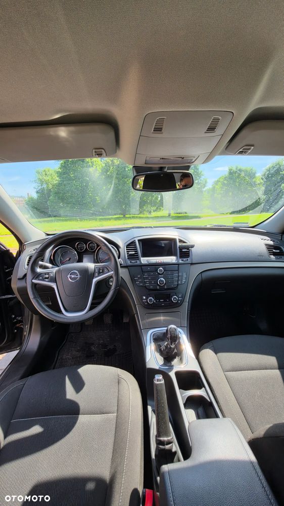 Opel Insignia 2.0 CDTI - 18