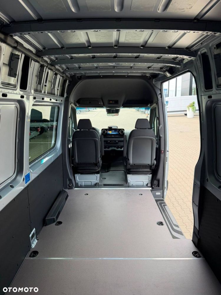 Mercedes-Benz Sprinter 319 CDI KA OM654 długi PRO - 23