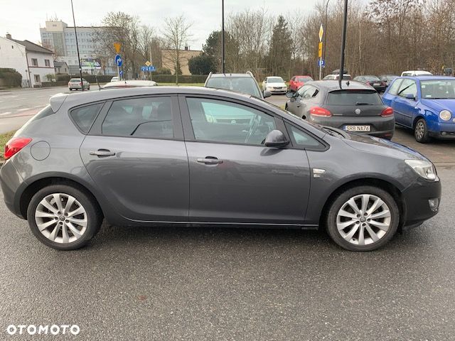 Opel Astra - 6