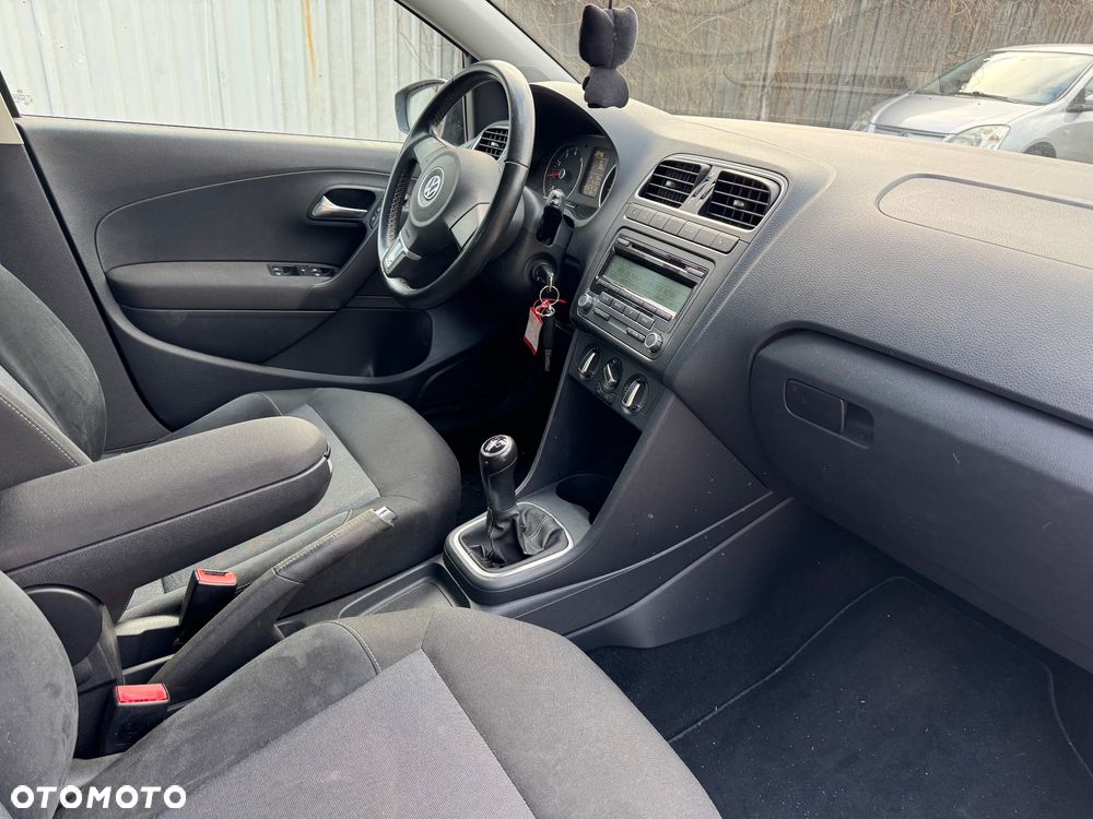 Volkswagen Polo - 19