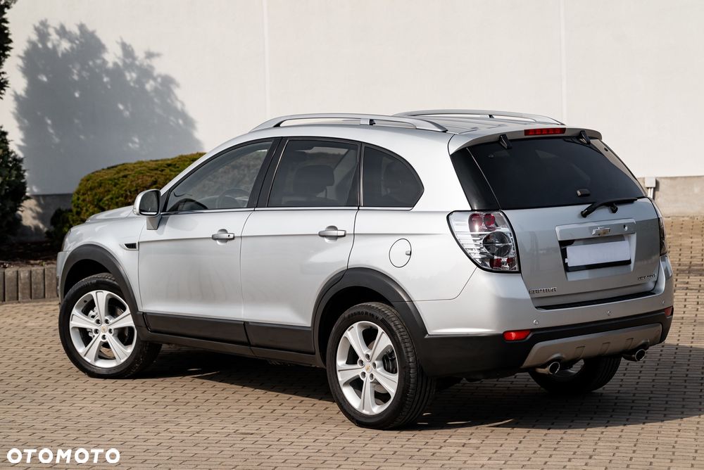Chevrolet Captiva - 10