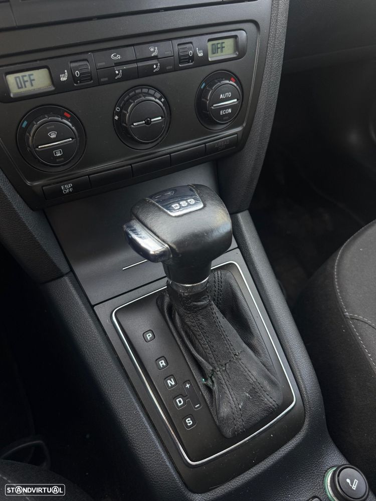 Skoda Octavia Break 2.0 TDI DPF DSG FAMILY - 9