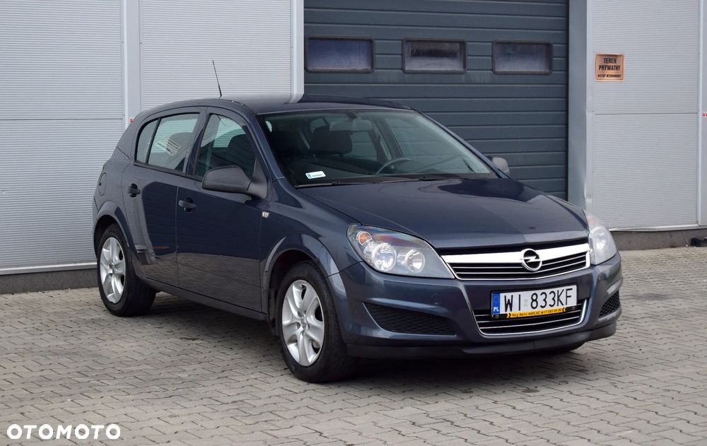 Opel Astra 1.6 Edition - 10