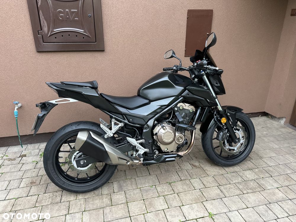 Honda CB - 4