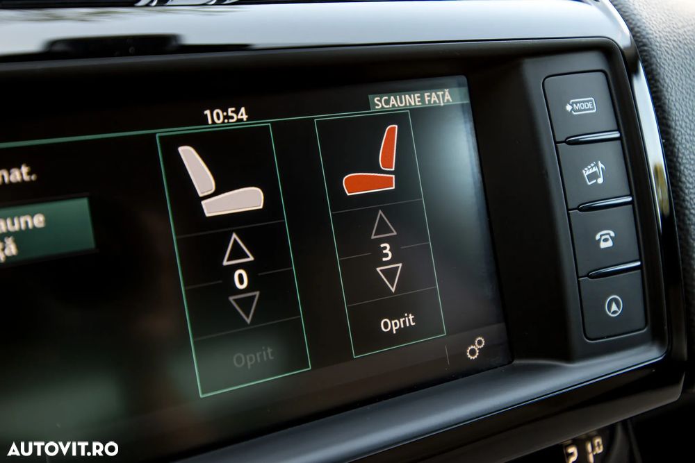 Jaguar XE 2.0 Pure - 20